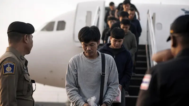 Laos Memulangkan 41 Warga Thailand Terkait Jaringan Perjudian Ilegal